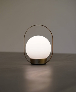 Palla T1 Batterielampe / Tischlampe, brüniertes Messing