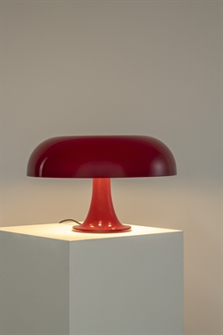 Nesso Tischleuchte, ruby red