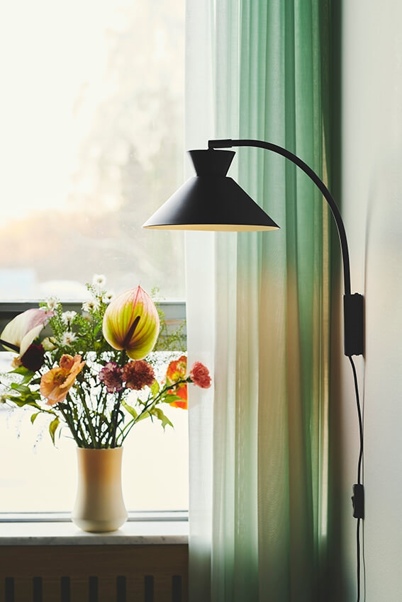 Dial Wandleuchte, schwarz