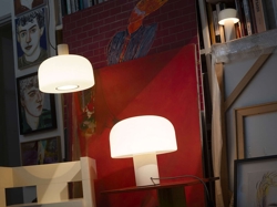 Bellhop Glas S2 Pendelleuchte und Glas T Tischleuchte, weiß