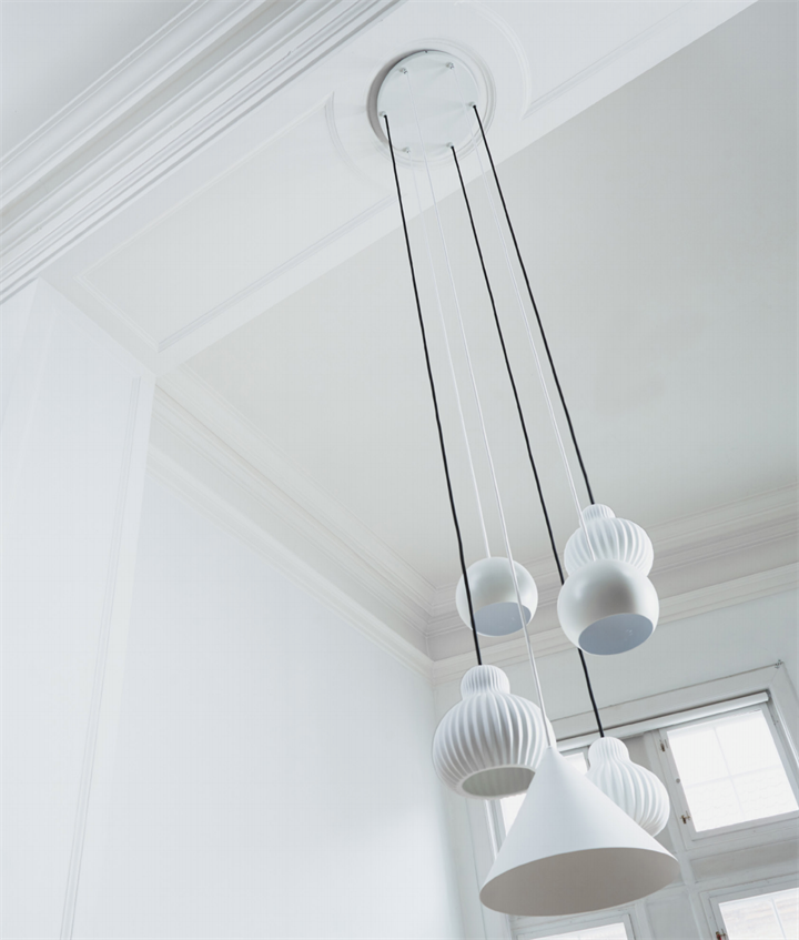 Frandsen Baldachin für 6 Pendelleuchten, mattweiß