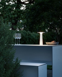 Lix Akku-/Tischleuchte, pearl white