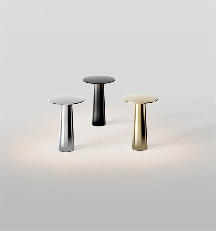 Lix mini Akkuleuchte in Dark Chrom, Chrom und Messing