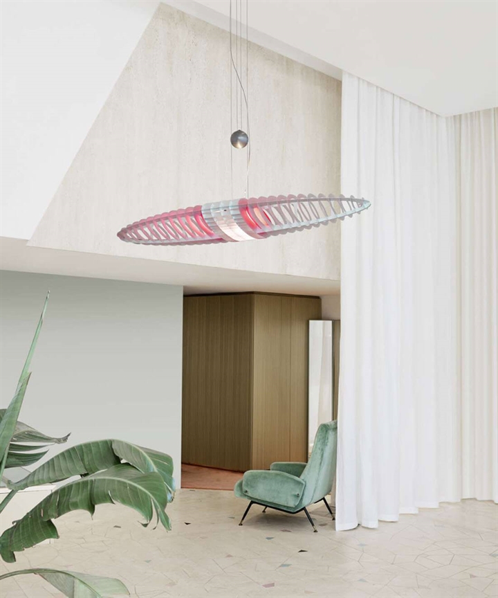 Queen Titania Pendelleuchte mit rosa Filter und Gegengewicht