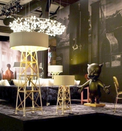 Construction Stehleuchte Medium, weiß/Holz