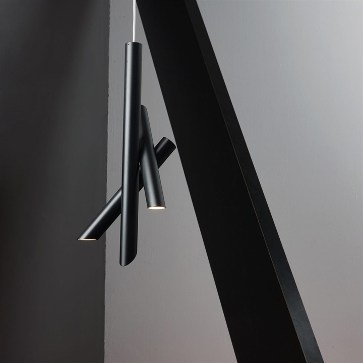 Tubes 3 Pendelleuchte, schwarz