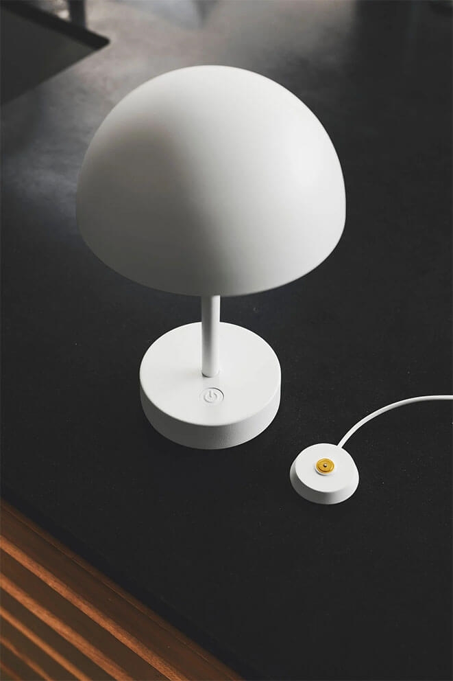 Ellen To-Go Akku-/Tischlampe, weiß