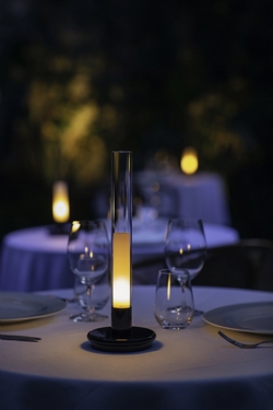 Sylvestrina Akku-/Tischlampe, glänzend schwarz