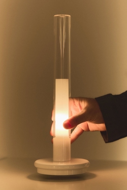 Sylvestrina Akku-/Tischlampe, glänzend weiß