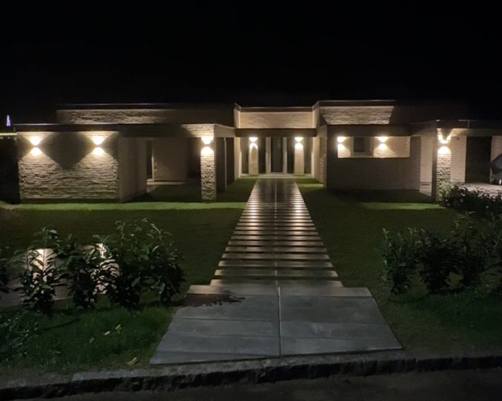 Außenbeleuchtung bei Suz Lumholt