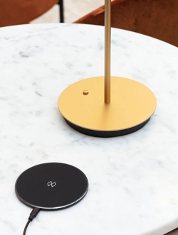 Unifier mit der batteriebetriebenen Lampe Asteria Move