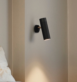 Thorup Copenhagen Patrone Wandleuchte, schwarz-brüniertes Messing/dunkel, 200 mm