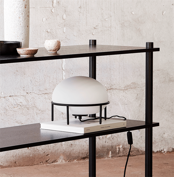 Pump Tischleuchte, opal/schwarz