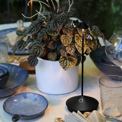 Pina Akku-/Tischlampe, Schwarz