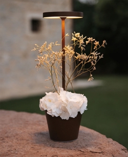 Poldina Reverso Akku-/Tischlampe, corten