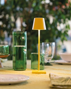 Poldina micro Akkulampe in Ockergelb