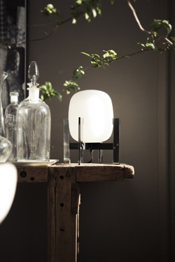 CESTITA METÁLICA Tischlampe