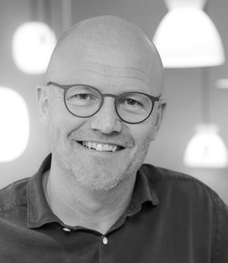Direktør - Lars