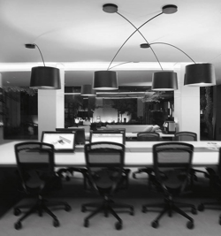 Twiggy Soffitto Deckenleuchte, schwarz