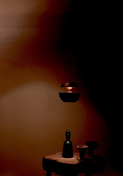 Here Comes The Sun 175 Pendelleuchte, schwarz/kupfer