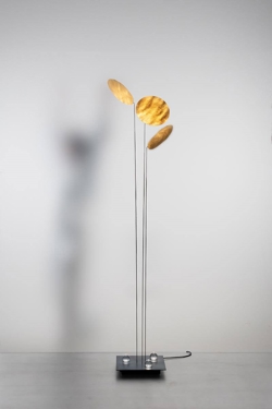 Nuunu Stehlampe, Gold