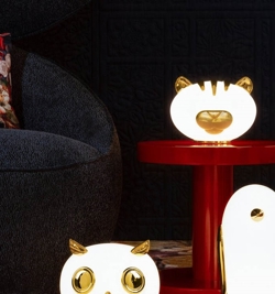 Pet Light Grwoww Tischleuchte