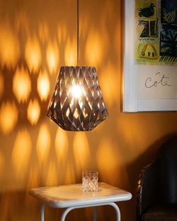 Signature 28 Pendelleuchte, braun