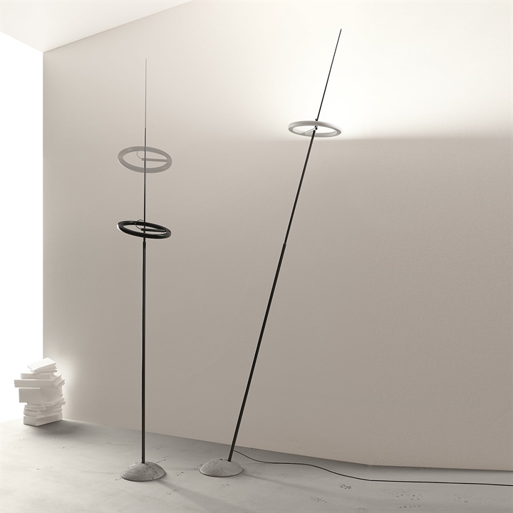 Ringelpiez Stehleuchte, schwarz