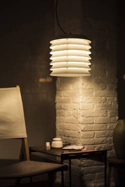 Maija 30 Pendelleuchte, weiß