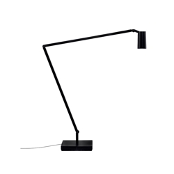 UNTITLED Linear Lampe mit Tischklemme, schwarz
